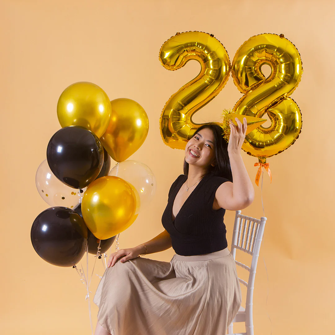 Glamour Gold Helium Foil Birthday Number Balloon - Image 2