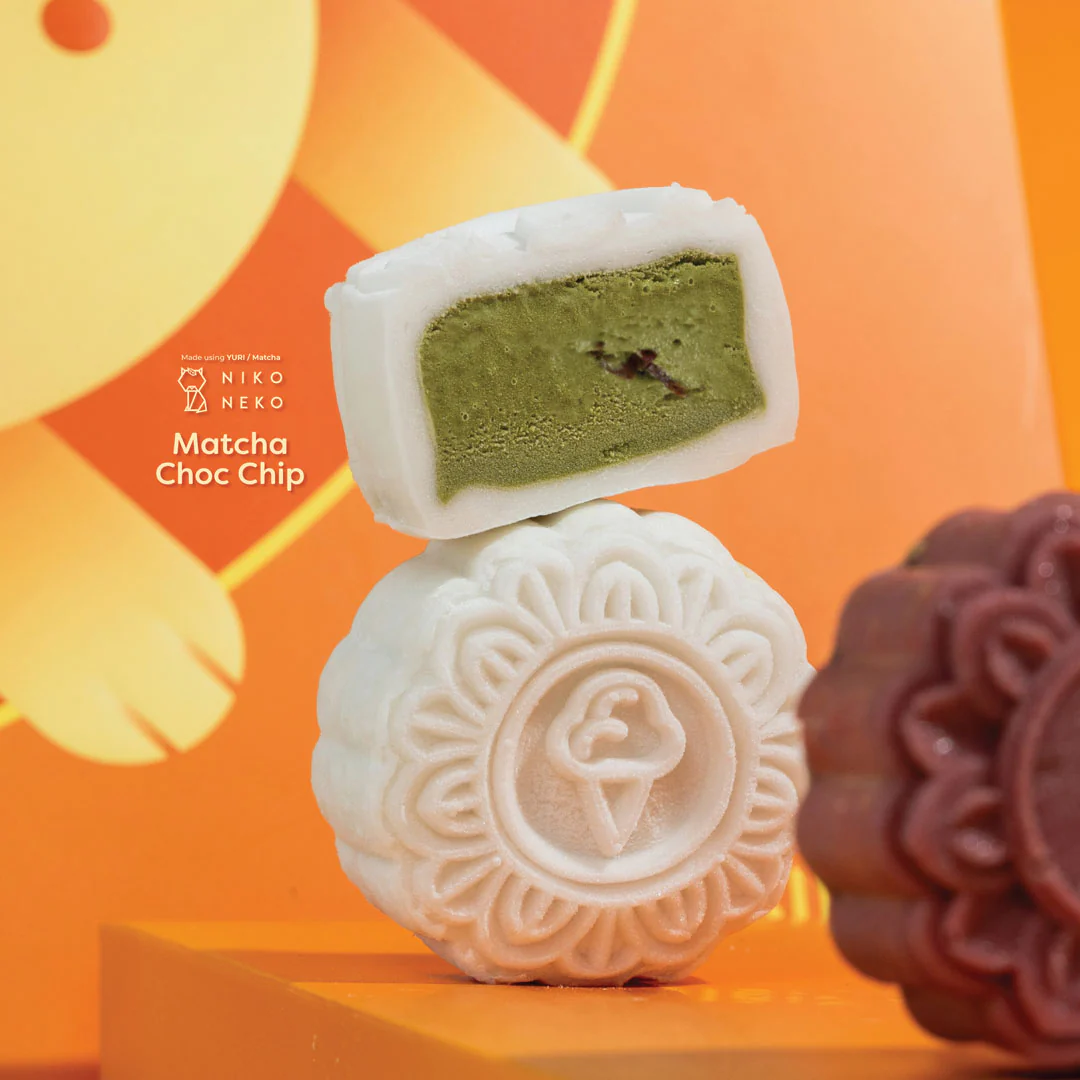 Inside Scoop 9-Piece Ice Cream Mini Mooncake Gift Set - Image 5