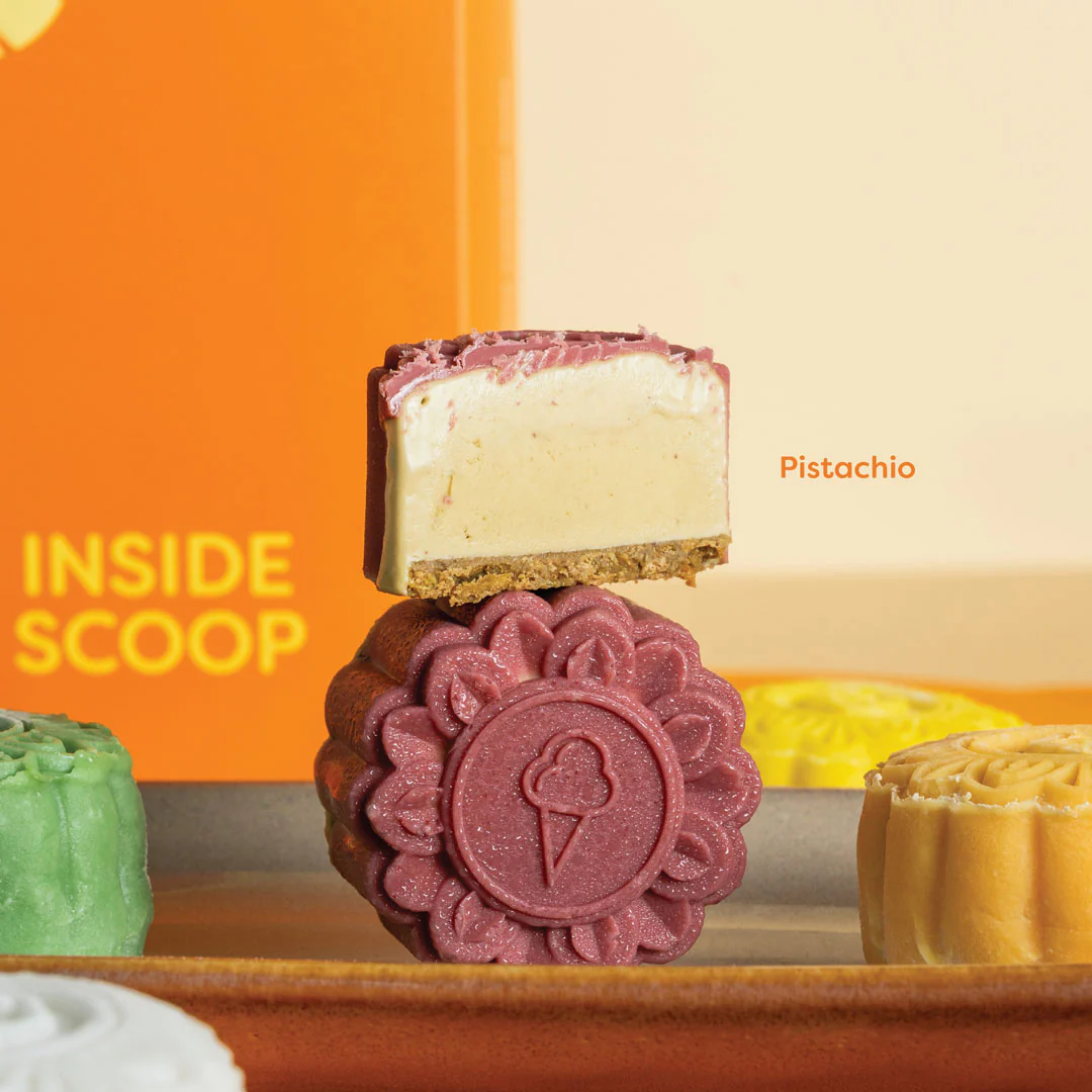 Inside Scoop 9-Piece Ice Cream Mini Mooncake Gift Set - Image 7