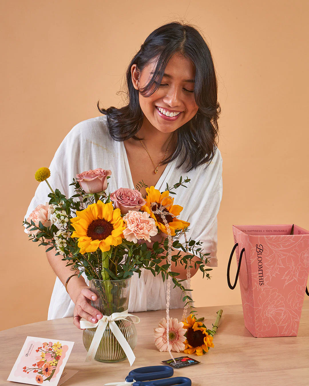 Iriana Yellow Sunflower & Rose Mini BloomBag & Vase (MD) - Image 4