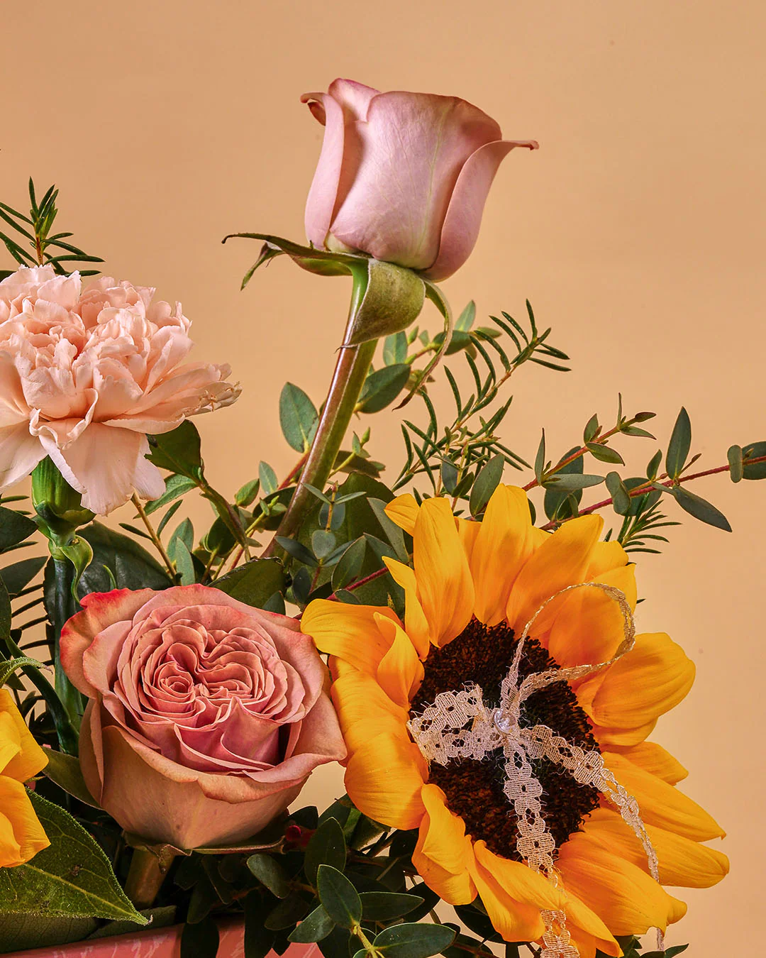 Iriana Yellow Sunflower & Rose Mini BloomBag & Vase (MD) - Image 5