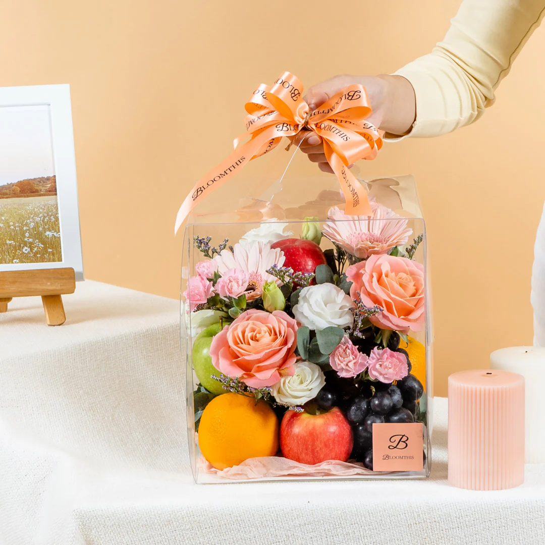 Larissa Flowers & Fruits Gift Box - Image 4