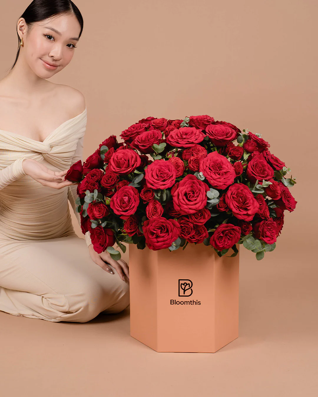Luxe Kate Red Rose Flower Box