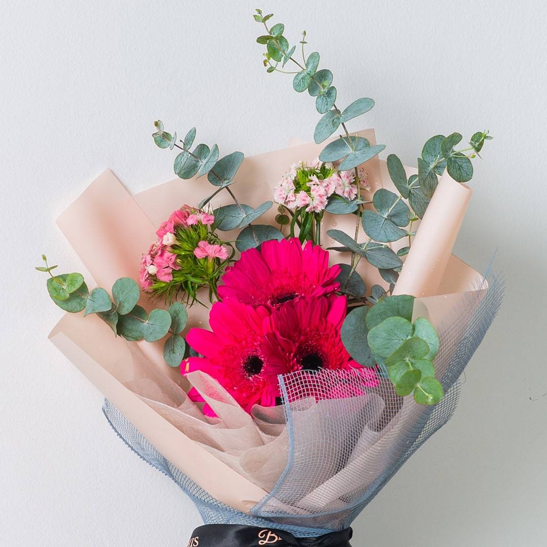 Macy Pink Gerbera Bouquet - Image 3