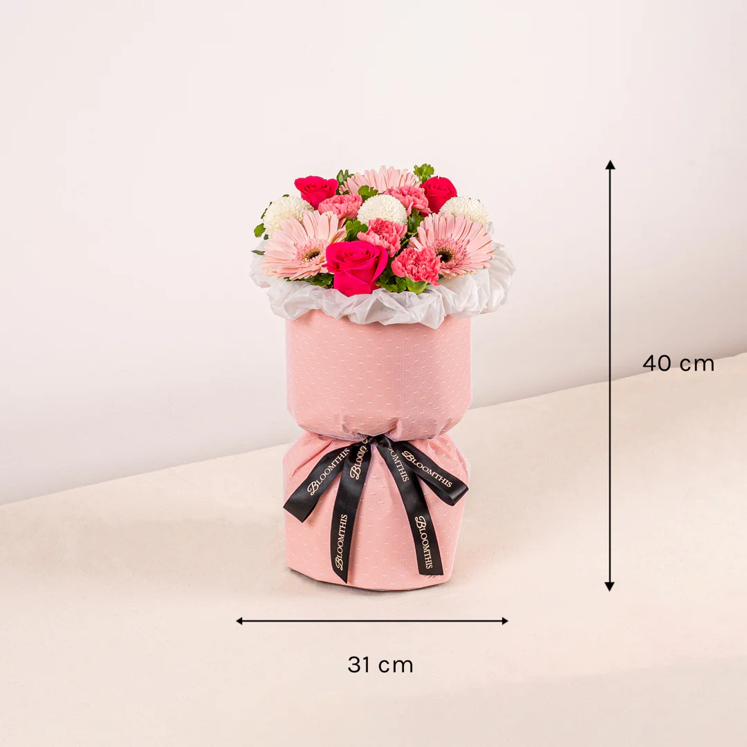 Marilyn Carnation Russian Bouquet - Image 5