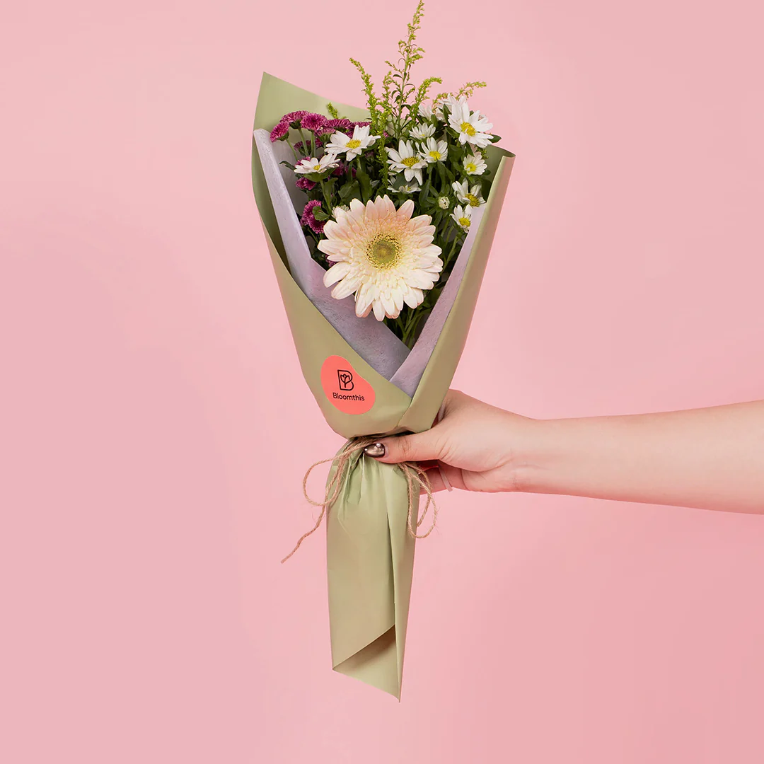 Meadow Cream Gerbera Bouquet