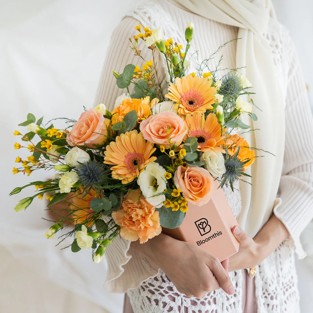 Neveah Peach Daisy Flower Box - Image 4