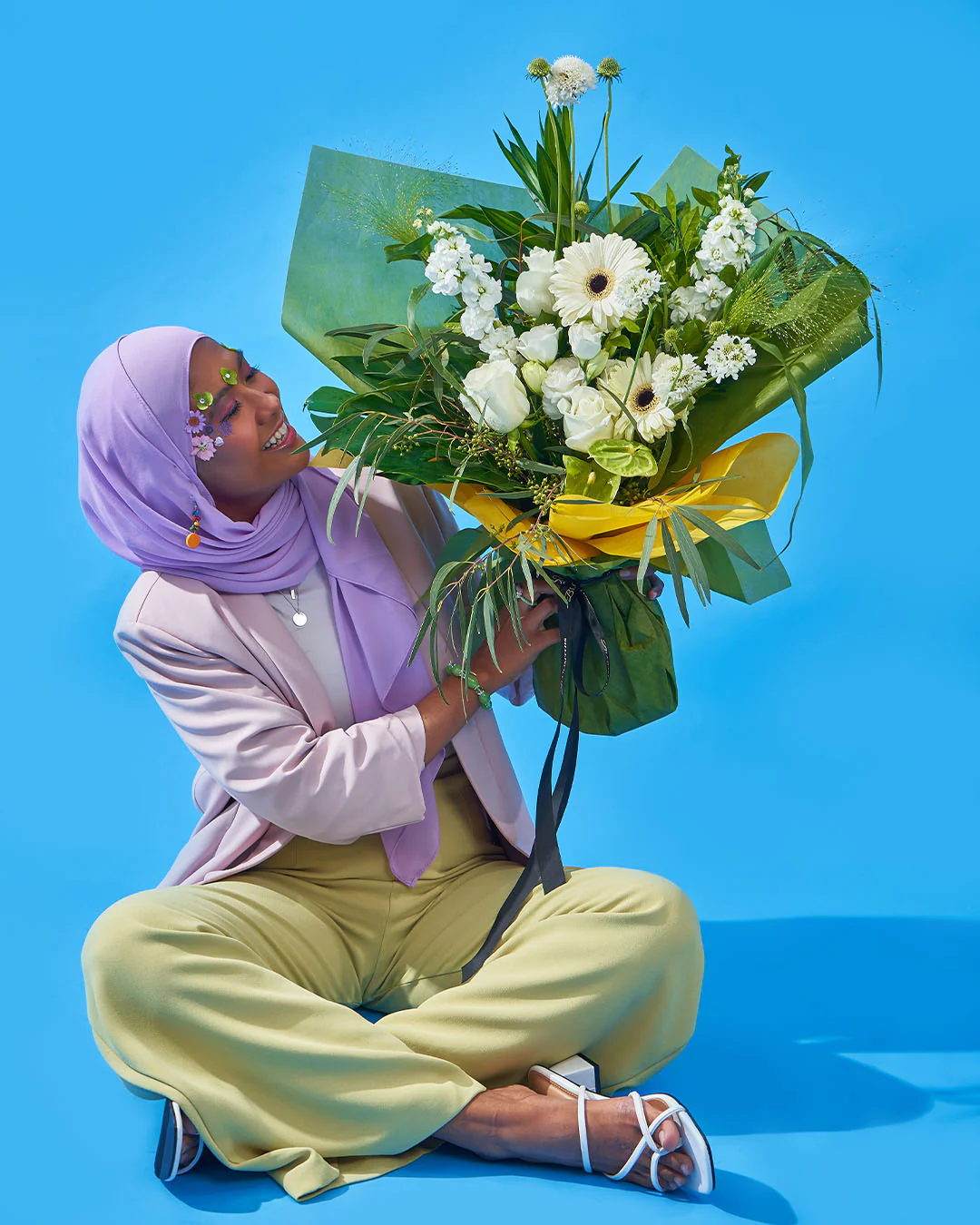 no filter white rose bouquet - Image 8