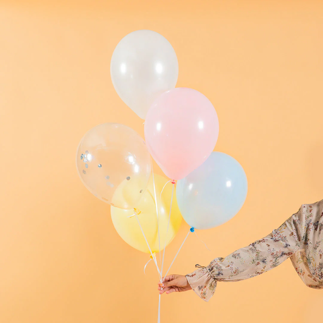 Pastel Candy Helium Balloon Bouquet - Image 7
