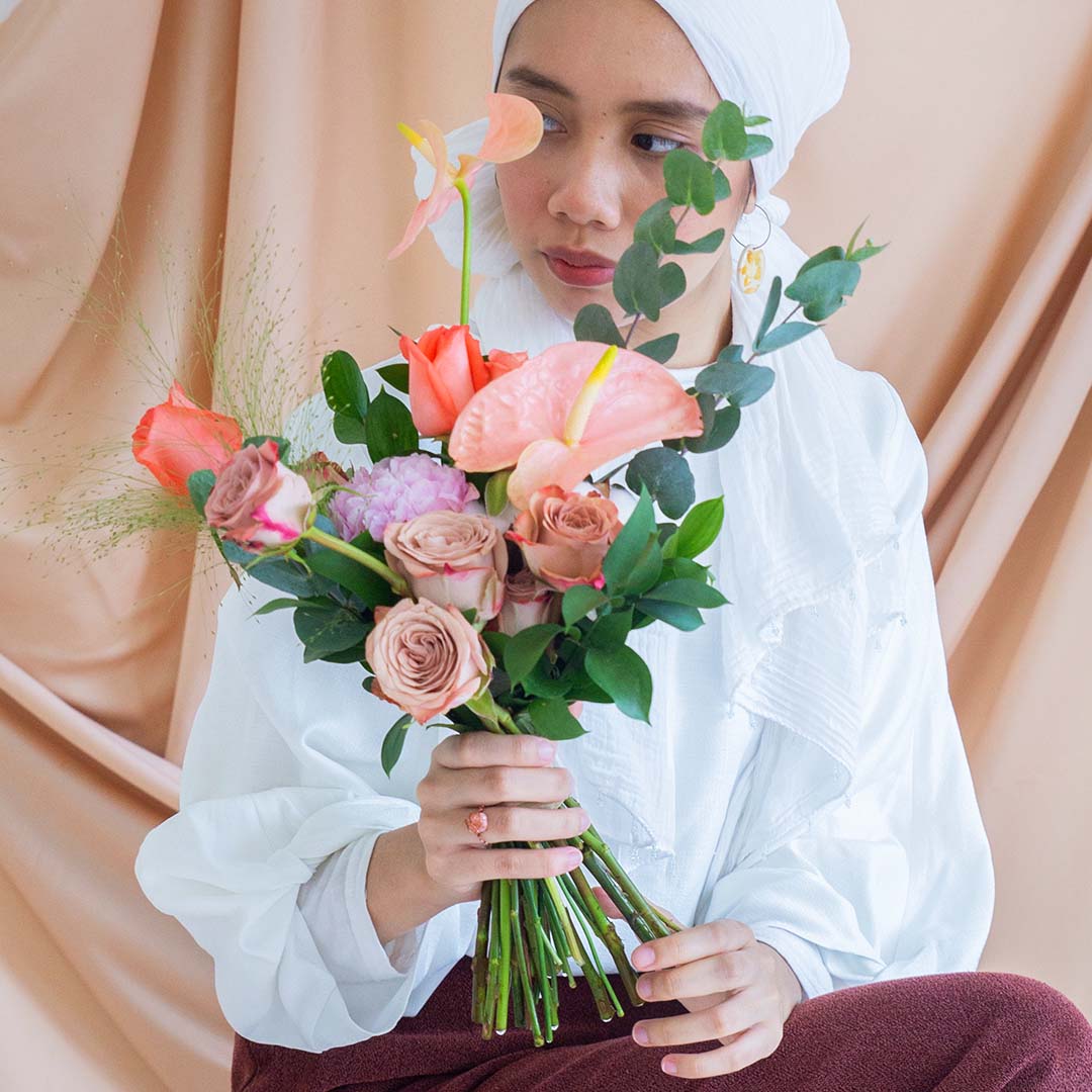 Philomena Pink Peony Hand-Tied Bouquet - Image 3