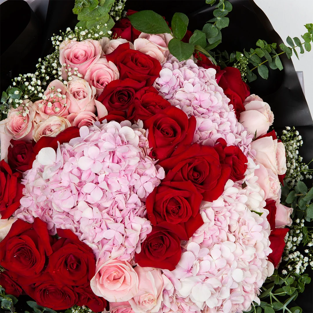 Princess Hydrangea & Rose Bouquet - Image 4