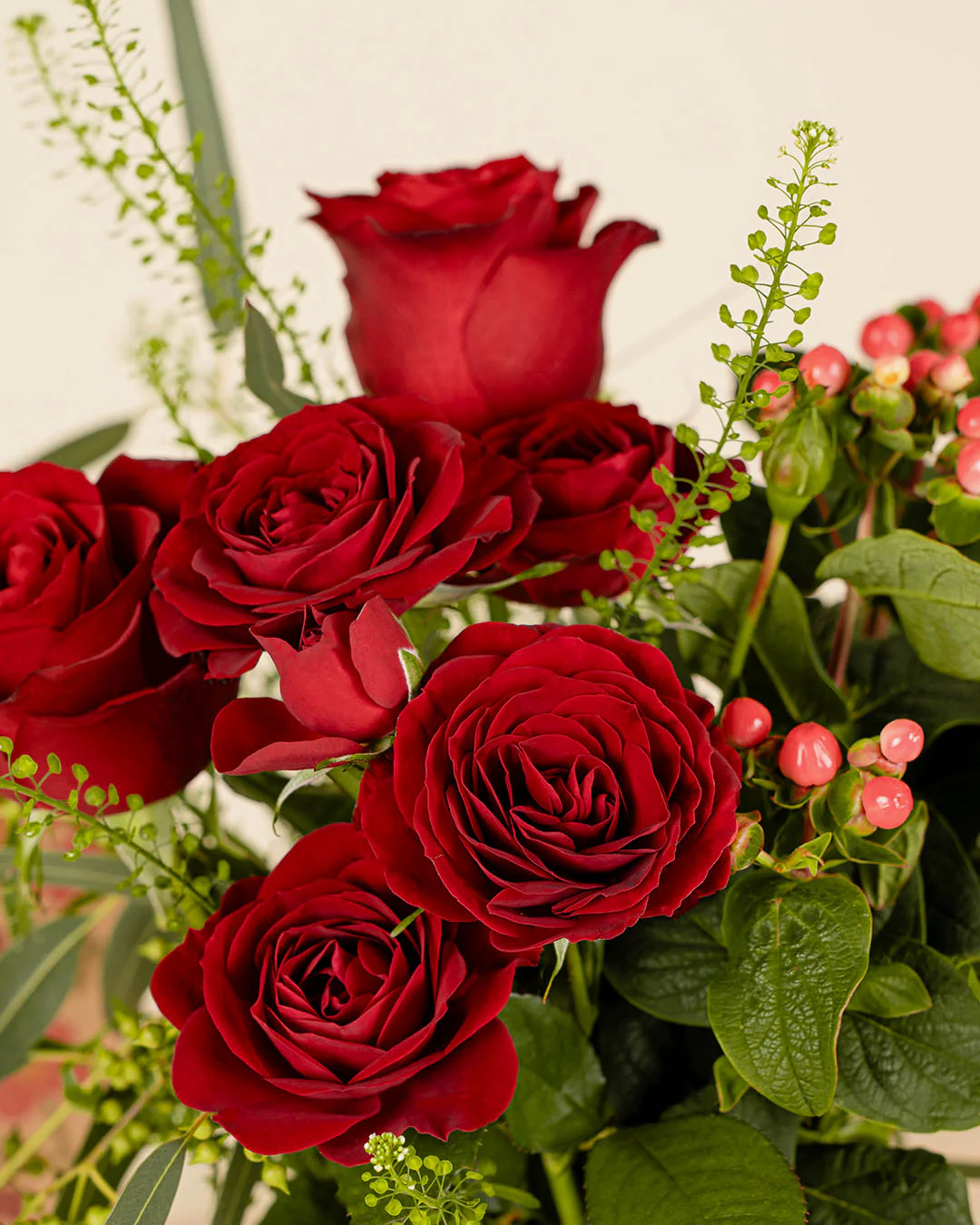 Rosalie Red Rose Mini Bloombag & re:bloom Vase - Image 4