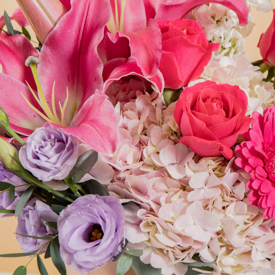 Sera Pink Lily Flower Box - Image 4
