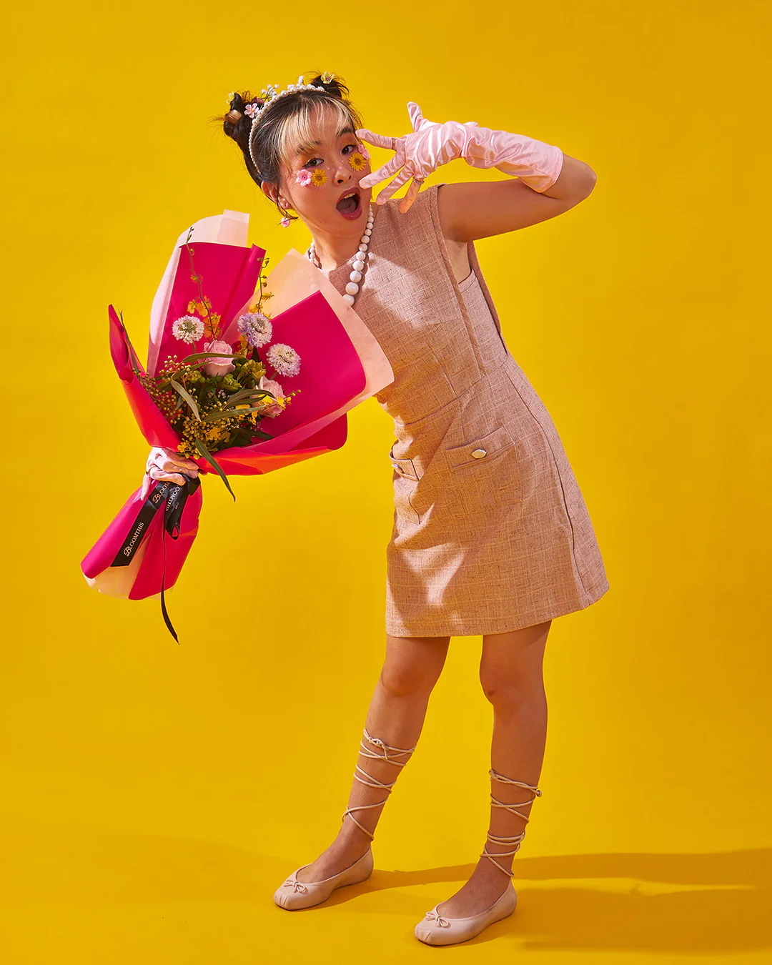vibe check pink rose bouquet - Image 7